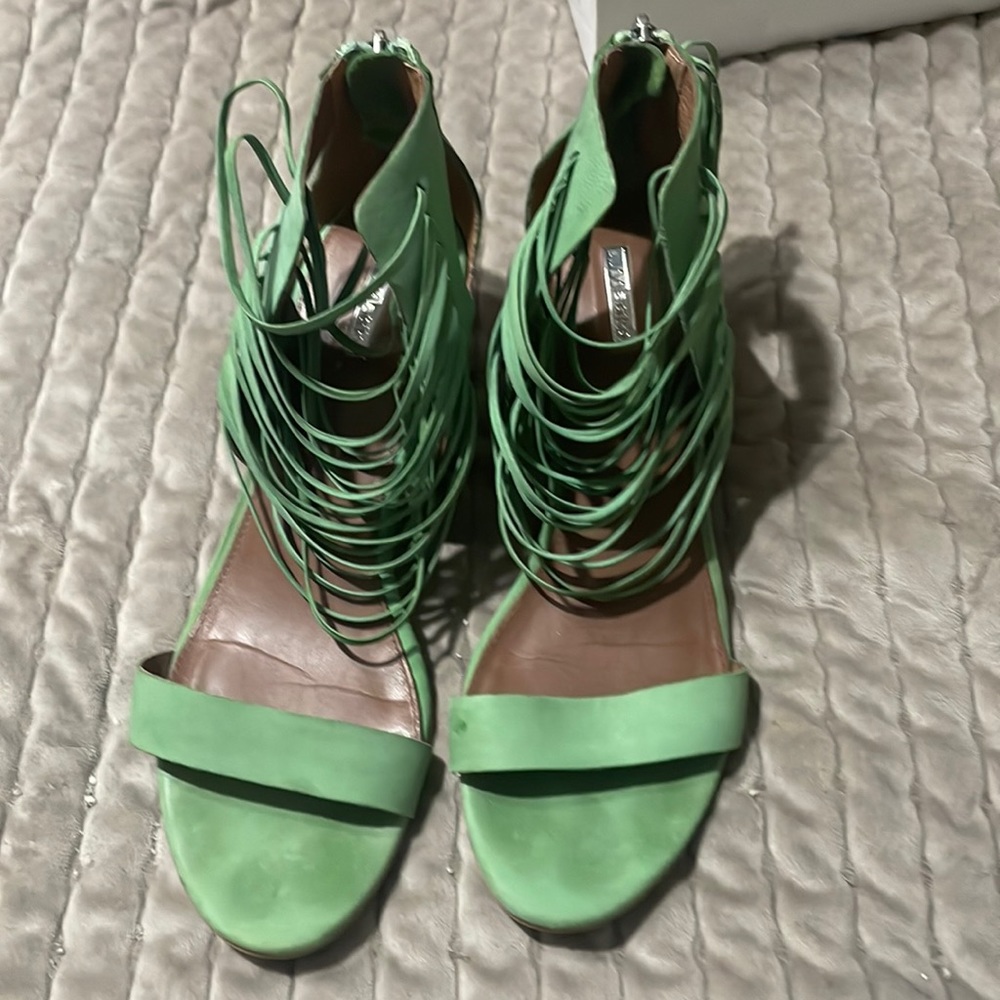 Matiko fun fringe shoes